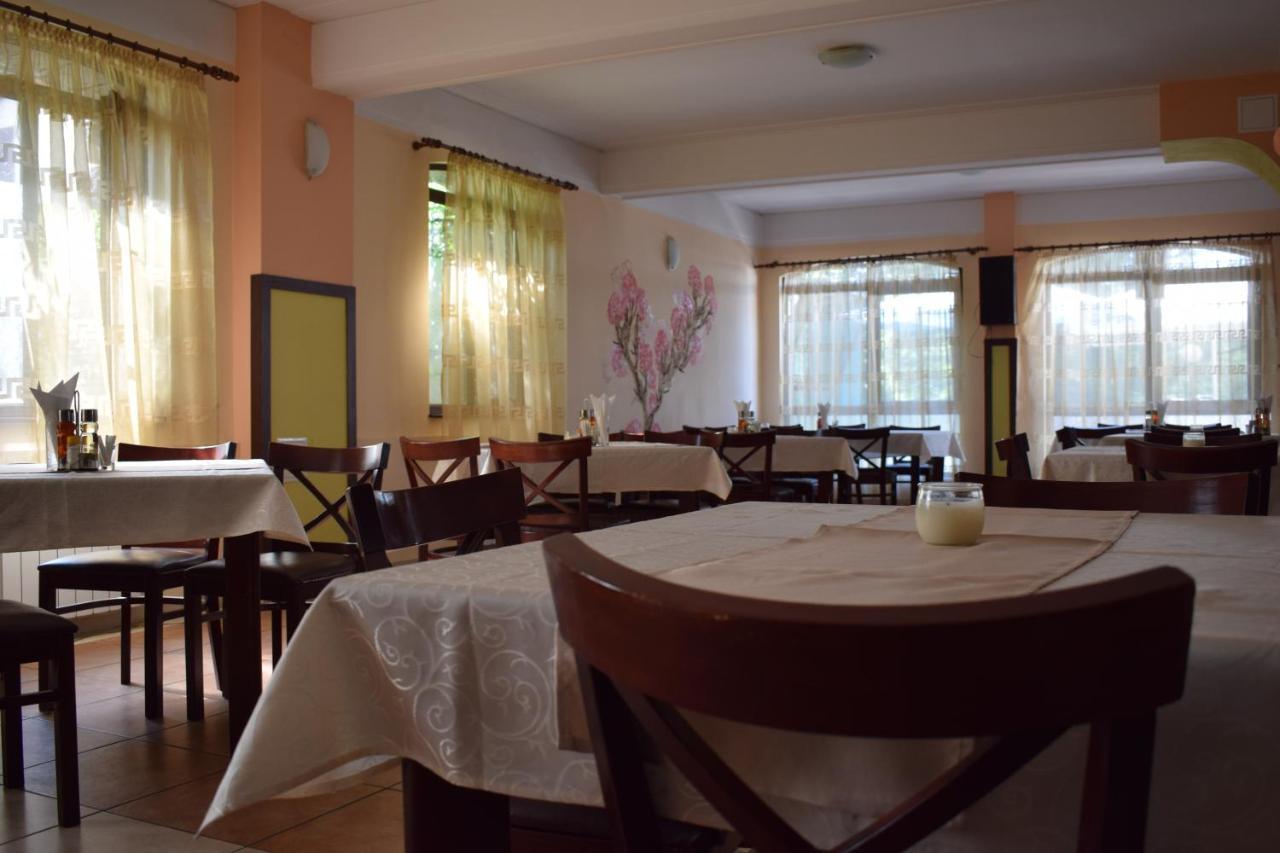 Hotel Jeravna Bankja Kültér fotó
